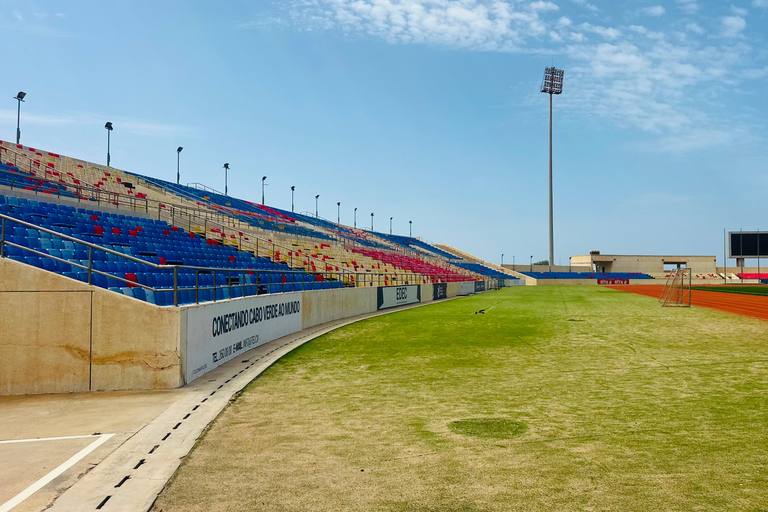 Praia: Behind-the-Scenes Stadium Tour with Lunch