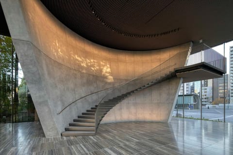 Osaka: Nakanoshima Coffee & Art Cultural Walking Tour