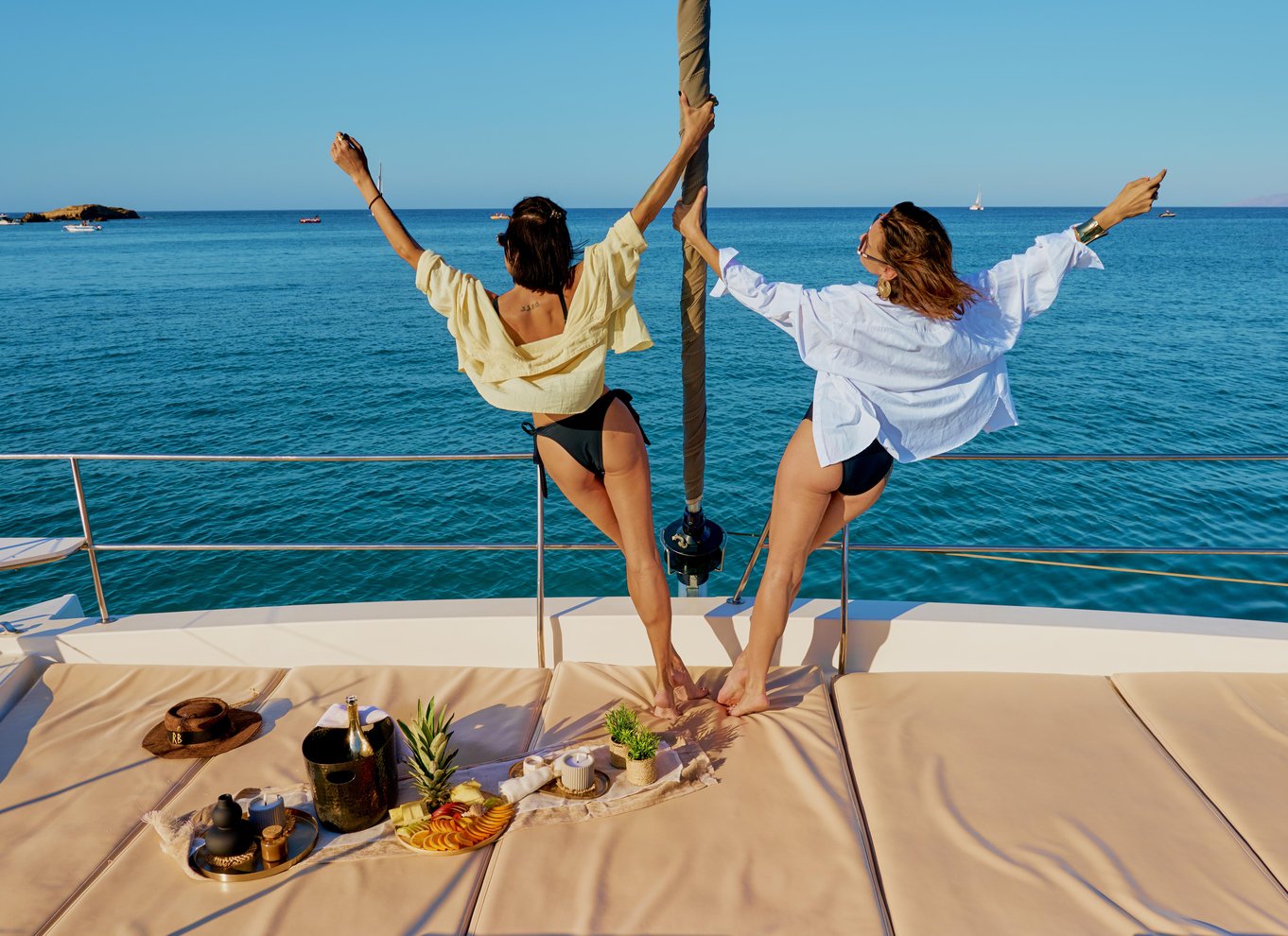 Hersonissos: Luksus katamarantur ved solnedgang med sushi og fri bar