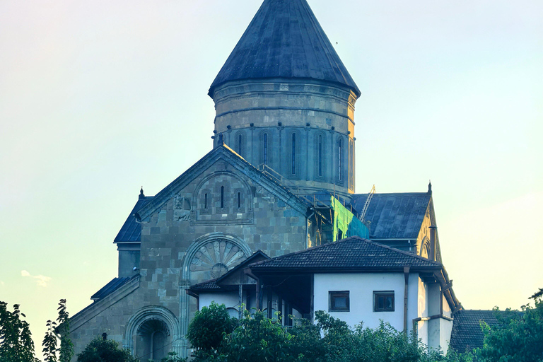 Tour of the Didgori Battle Memorial, Shiomghvim Monastery