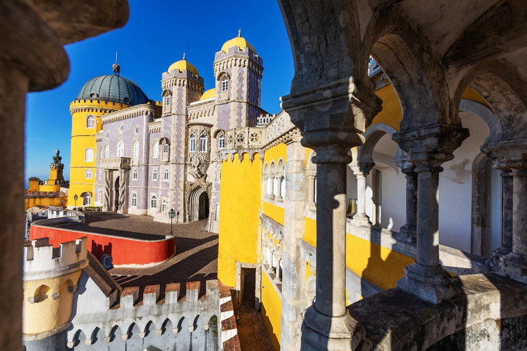 Lissabon: Sintra halvdagsutflykt privat med Pena-palatsetStandard Tour