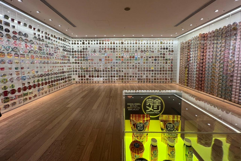 Yokohama: Guided Cup Noodles Museum Tour & Make Your Own Cup Yokohama: Cup Noodles Museum Guided Tour