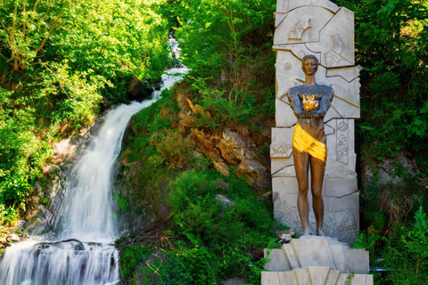 From Tbilisi: Borjomi and Bakuriani Ski Resort Private Tour