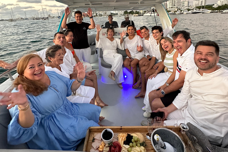 Cartagena: Private Sunset and Night Boat Tour