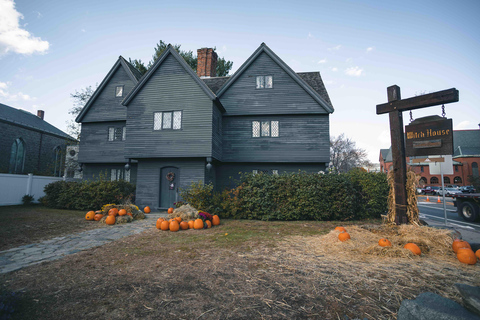 From Boston: Spooky Salem Tour with Transport and Guide