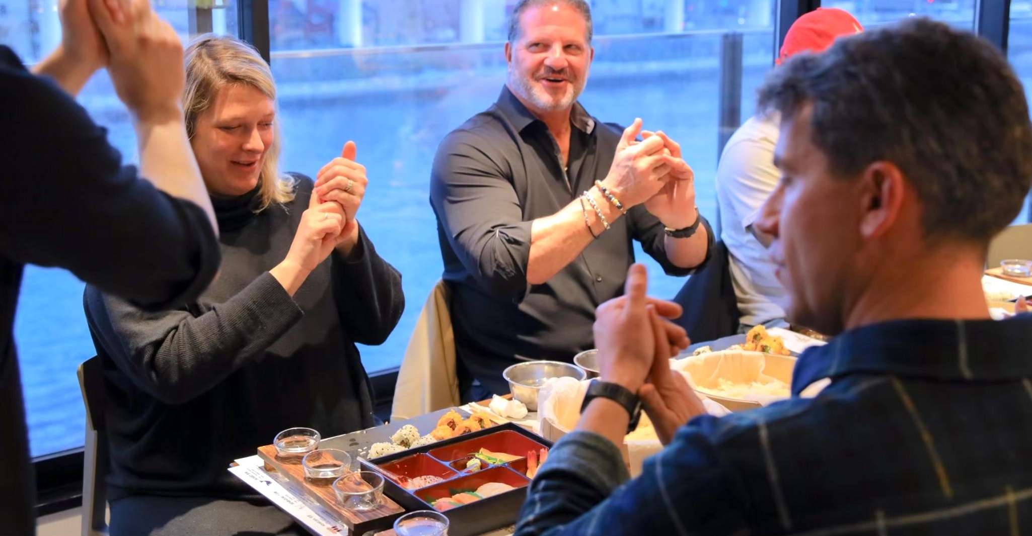 Tokyo: Roll and Authentic Sushi Making Class in Asakusa photo 3