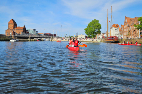 Lübeck's old town: explore and circumnavigate by canoe on your own