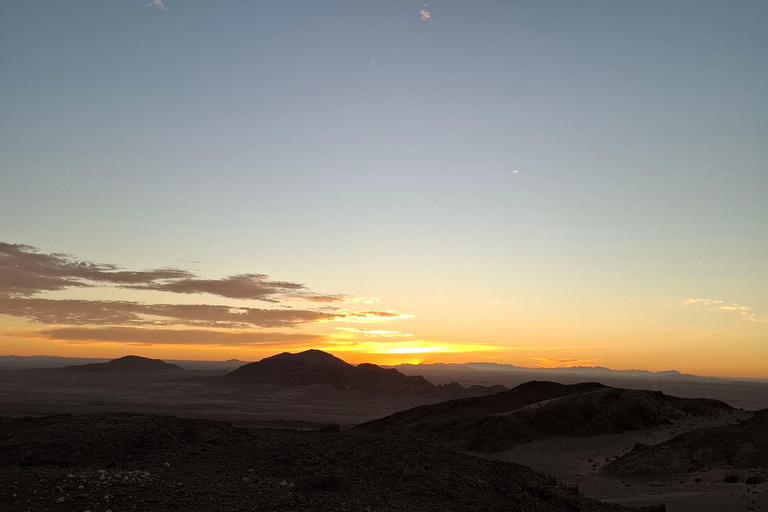 Swakopmund: Namib Desert Sunrise, Seals & Sandwich Harbour