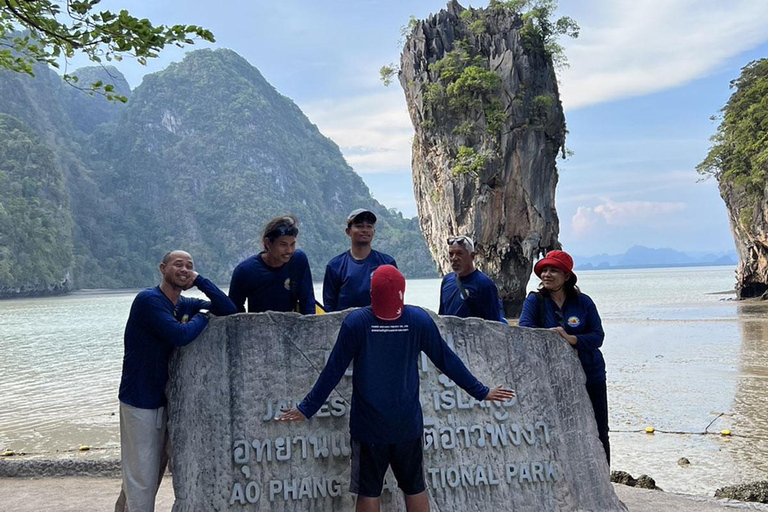 普吉岛：黄昏海上独木舟之旅与发光浮游生物