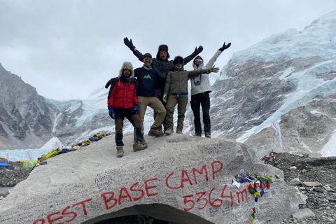 Kathmandu: Excursão de helicóptero ao acampamento base do Everest