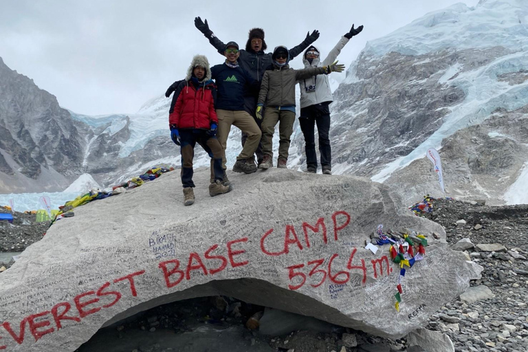 Kathmandu: Excursão de helicóptero ao acampamento base do Everest