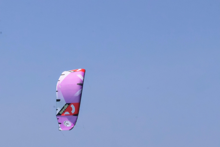 أفضل دروس ركوب الأمواج الشراعية في زنجباردروس جماعية رائعة لركوب الأمواج الشراعية في زنجبار