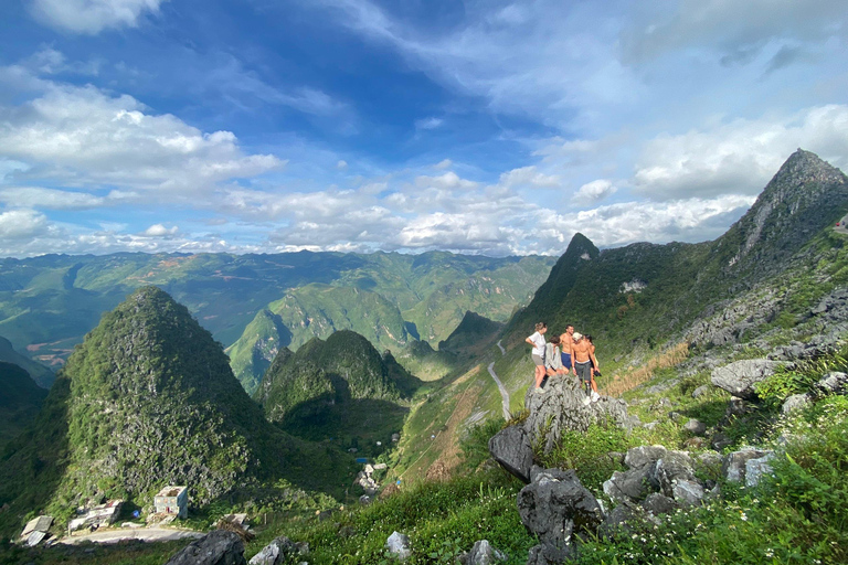 Arrangement: Ninh Binh - Sapa - Ha Giang Easy Rider 6D5N