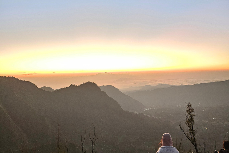 "Java Highlights: Yogyakarta to Bromo & Ijen Volcanoes"