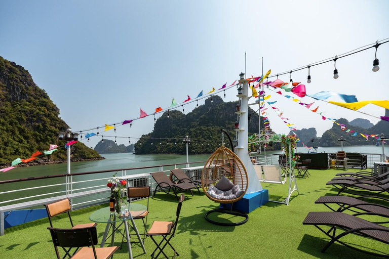 Meilleures ventes : Excursion d'une journée en croisière de luxe dans la baie d'Halong au départ de Hanoi