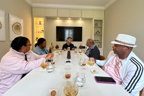 Cognac: Tour privato da Bordeaux