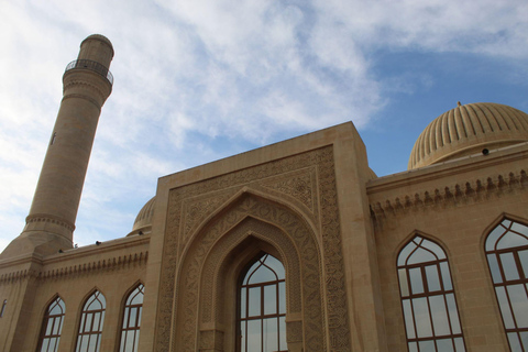 Baku: Gobustan & Mud Volcanoes Half-Day Off-Road Tour