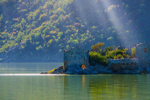 From Petrovac or Budva: Skadar Lake Cruise with Lunch Group Tour From Sveti Stefan