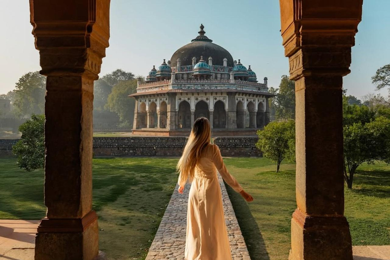 From Delhi Airport: Explore Delhi on a Guided Layover Tour Delhi in 6 Hours: Guided Layover City Tour