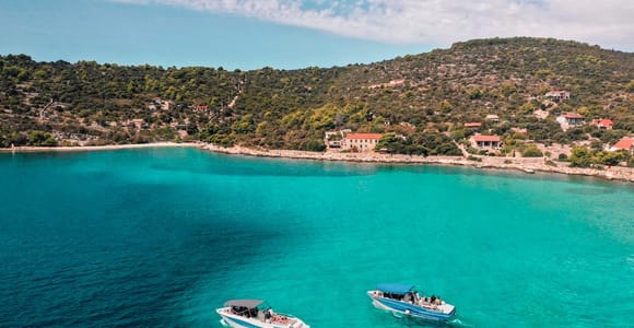 Ab Split: Schnellboot-Tour zur Blue Lagoon und zu 3 Inseln | Kleine Gruppe