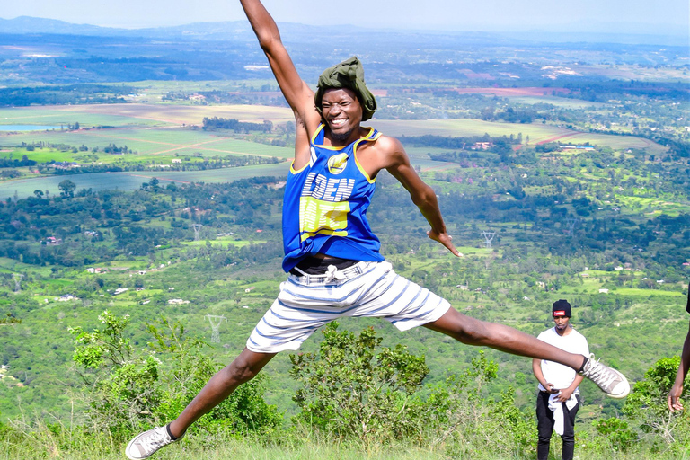 Nairobi: Fourteen Falls & Mt. Kilimambogo Fitness Hike