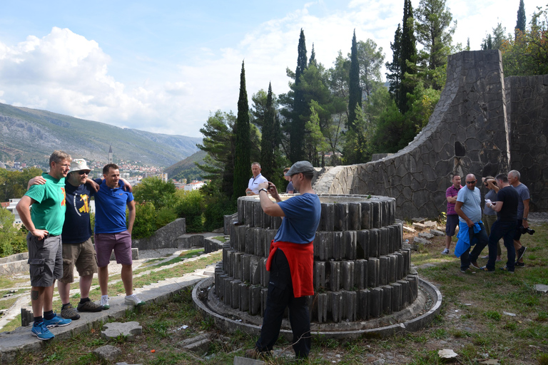 Jugoslaviens död: Unik tematisk rundtur i MostarTematisk rundtur om Jugoslaviens död i Mostar