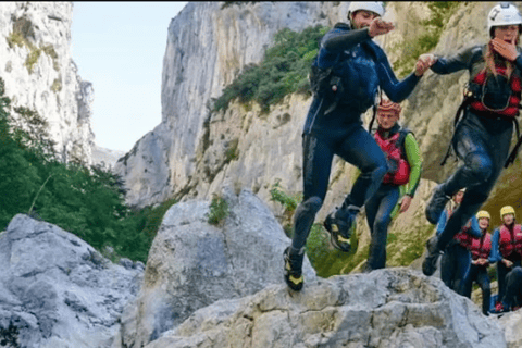 Castellane: Verdon Gorge Walking in Couloir Samson