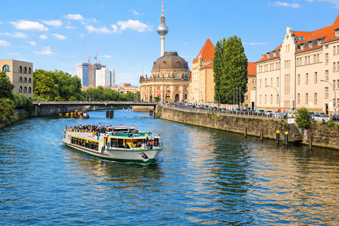 Berlin: Spree Cruise with Heated Electric Ship + Live Guide