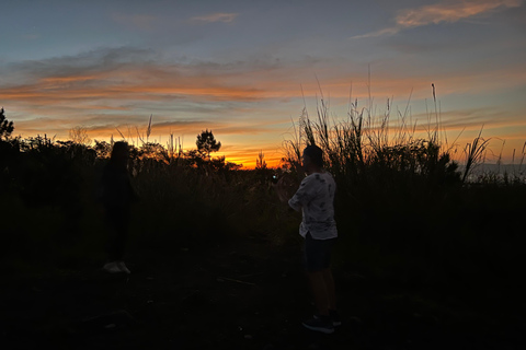 استكشاف جبل ميرابي عند شروق الشمس وكهف جومبلانغ وكهف بيندولبدون شروق الشمس: كهف جوملانغ وكهف بيندو