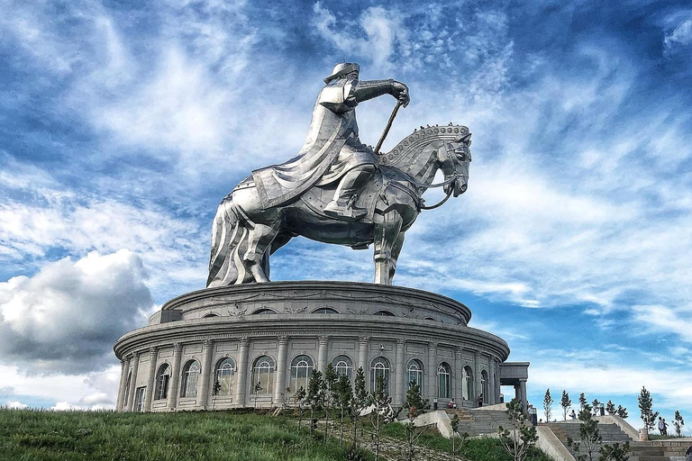 5-Day Central Mongolia Tour with Hot Springs