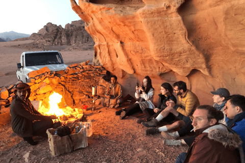 Deserto de Wadi Rum: excursão de meio dia em jipe (manhã ou pôr do sol)