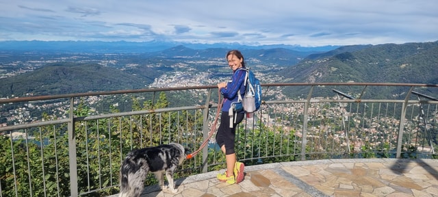 Panoramic hike Como to Brunate: lunch with breathtaking view