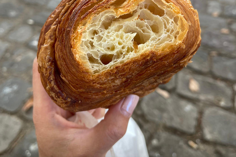 Lyon: Tour gastronómico de panaderías, chocolaterías y pasteleríasOpción para grupos pequeños. - Máximo 10 personas