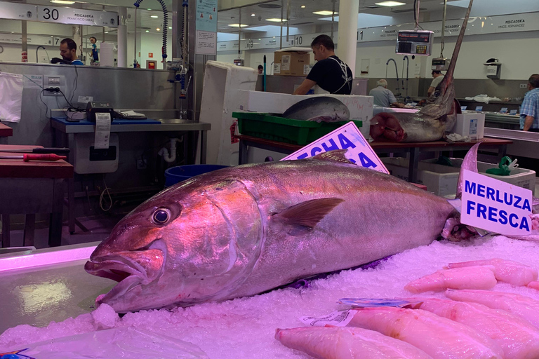 Almería: Walking Tour with Tapas and Olive Oil Tasting Almería: Walking Tour with Tapas and Olive Oil Tasting