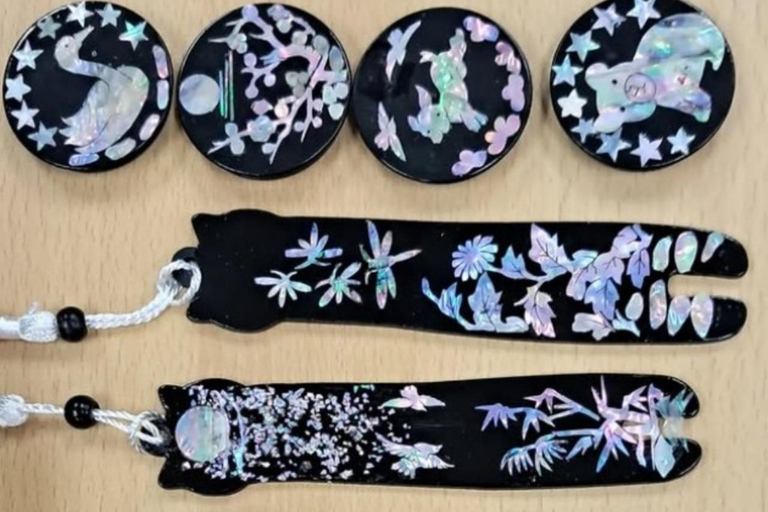 Busan: Mother-of-Pearl Craft Class with Games