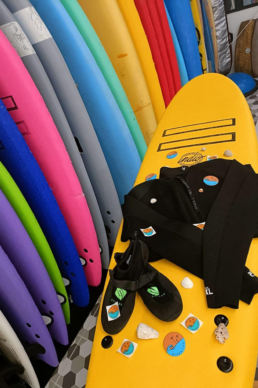 Playa de Las Américas Location de matériel de surf GetYourGuide