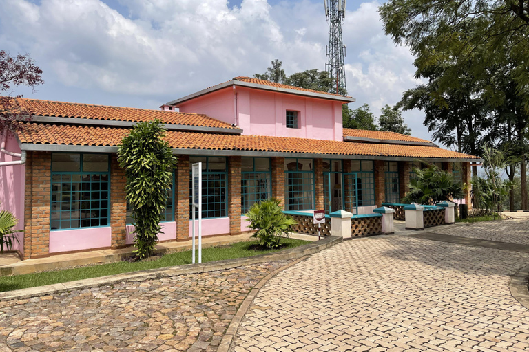 Kigali: Historic and Modern Highlights Walking Tour