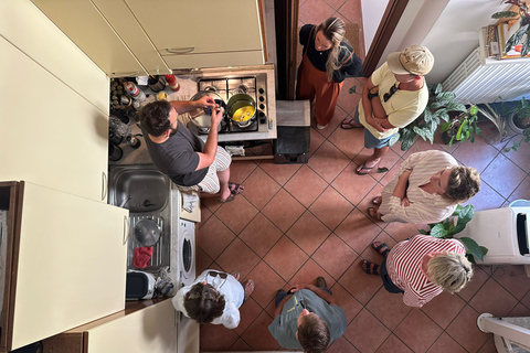 Milão: Aula de culinária com refeição sobre os clássicos da cozinha italiana