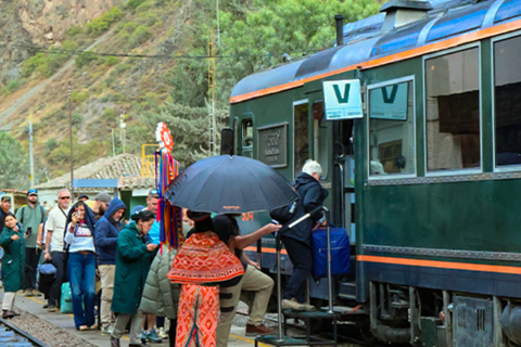 Cusco: 4 Day Jungle Adventure to Machu Picchu