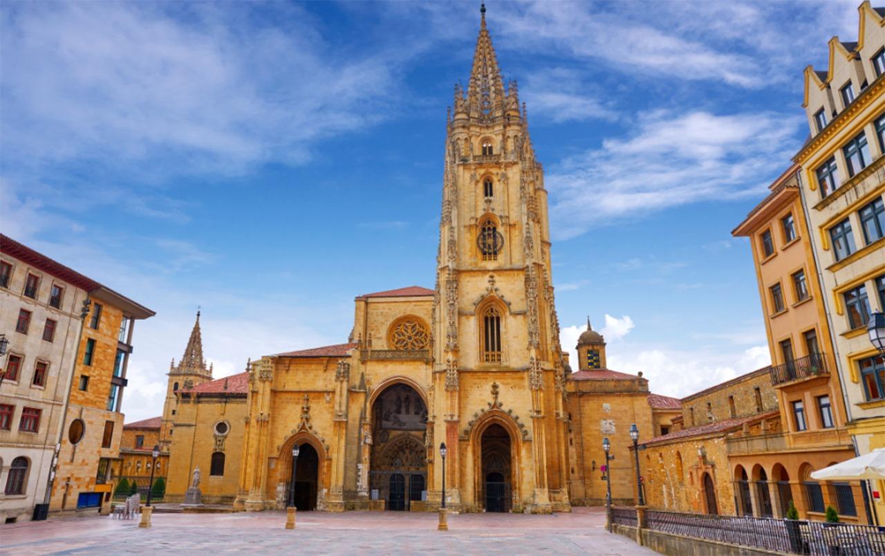 Tour durch die Altstadt von Oviedo