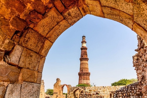 Delhi : Visite privée de la vieille et de la nouvelle ville de Delhi avec transfertVoiture + chauffeur + guide + billets d'entrée aux monuments