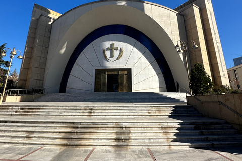 Tirana: Wandeltour langs bezienswaardigheden in het historische centrum