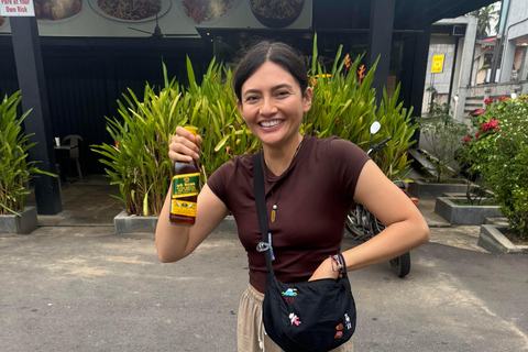 Colombo: Dodgy Bar Tour with Local Snacks and Drinks