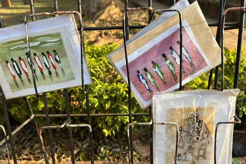 Kampala: Postcard-Making Workshop with Expert