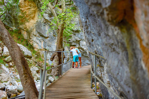 Alanya: Sapadere Canyon och Dim Cave med Dim River Lunch