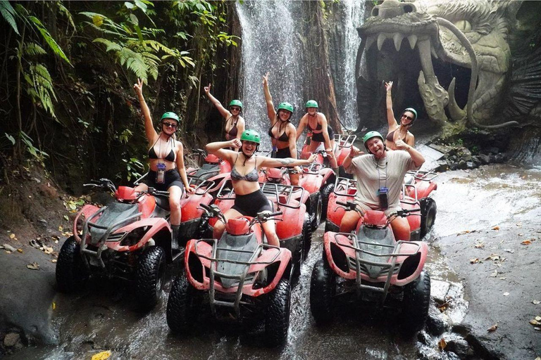 Bali - Ubud Ubud ATV-tur med vattenfall Dragon Cave och lunchTandem ATV