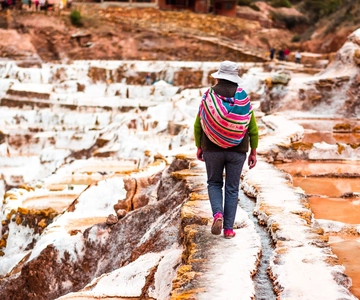 Desde Cusco: Cabalgata privada por Maras y Moray, un recorrido único