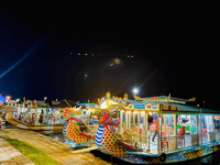 Hue, canto tradizionale su Huong River Ticket - Housity