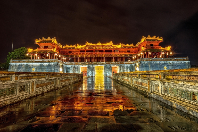 Hue: Night Walking and Photo Tour - Explore Hue by Night