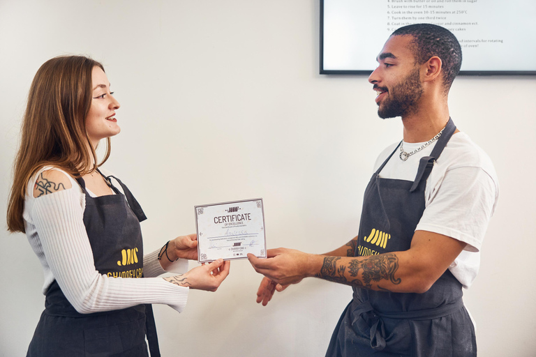 Budapest: Traditional Chimney Cake (Kürtőskalács) Workshop